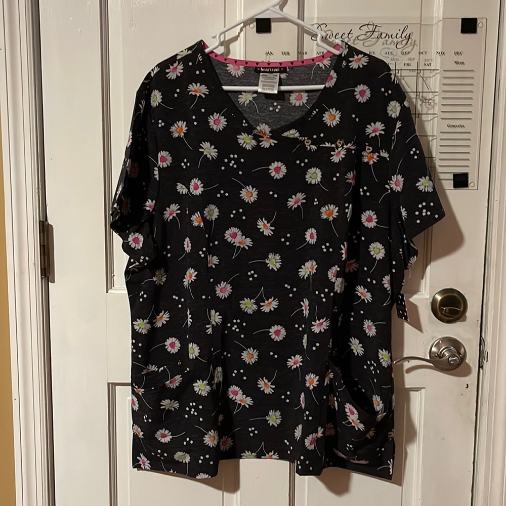 Scrub top